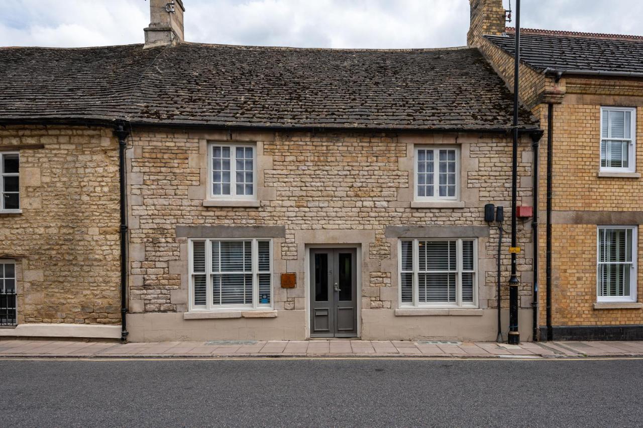 Stylish Central 6 Bedroom Converted Granary Stamford Bagian luar foto