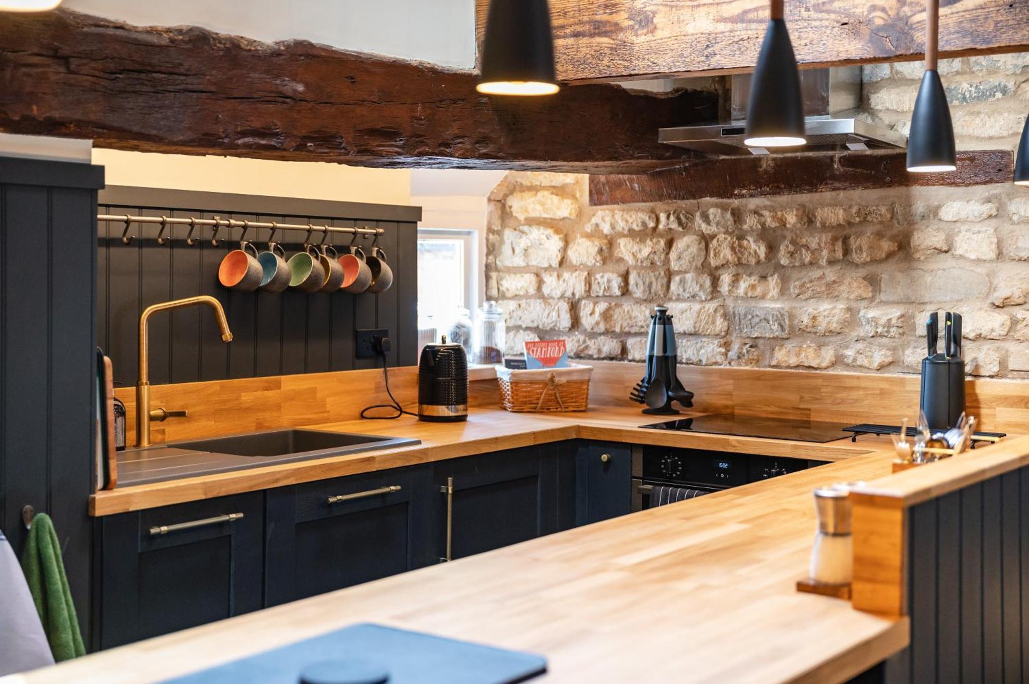 Stylish Central 6 Bedroom Converted Granary Stamford Bagian luar foto