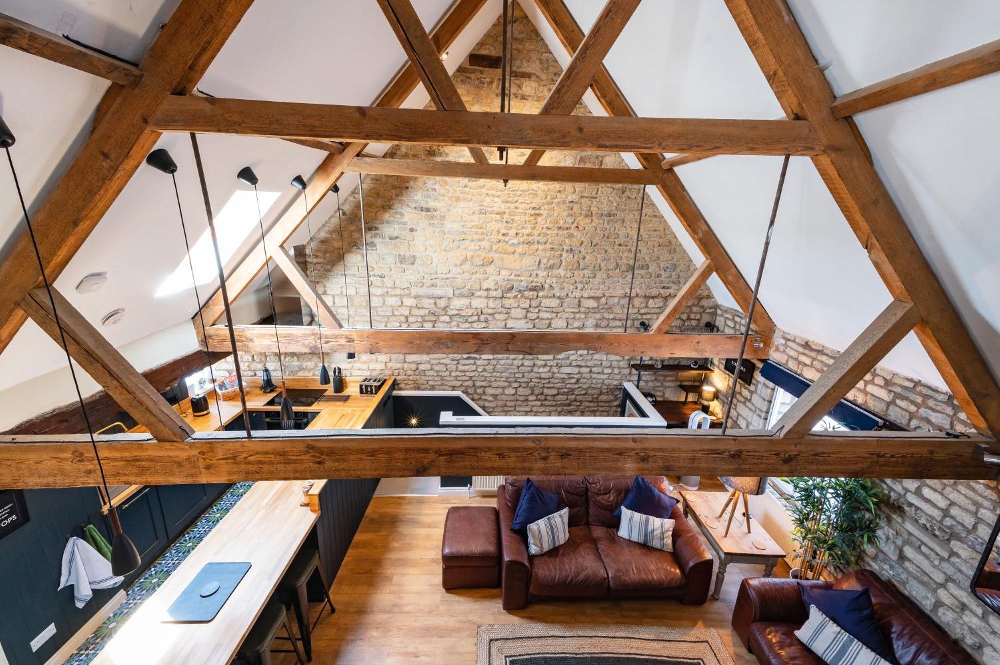 Stylish Central 6 Bedroom Converted Granary Stamford Bagian luar foto
