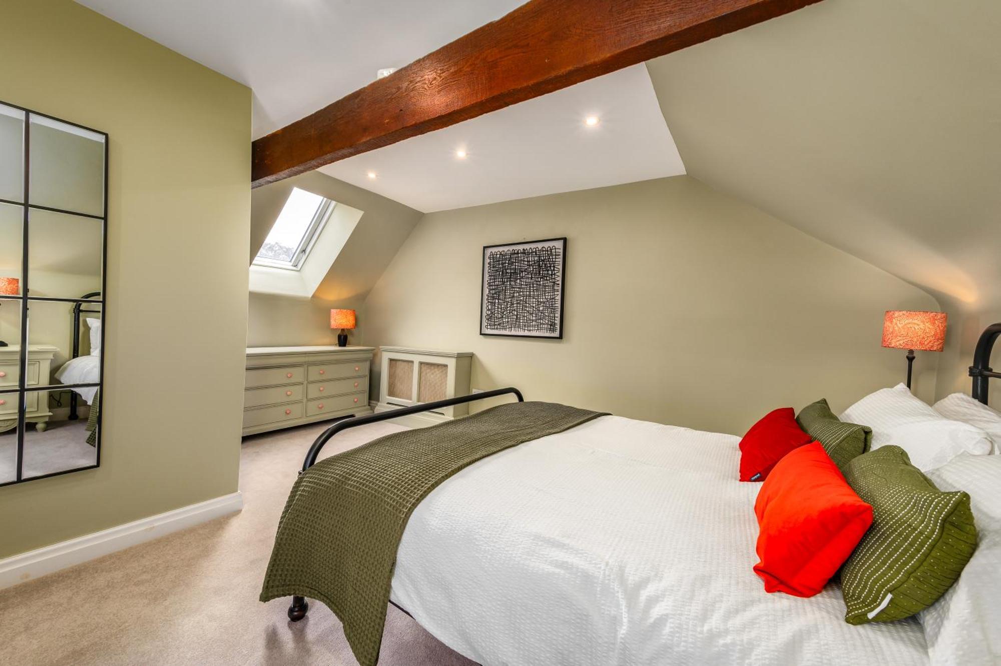 Stylish Central 6 Bedroom Converted Granary Stamford Bagian luar foto
